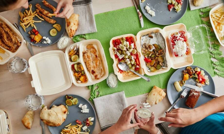 Opakowania dla gastronomii – ekologia i funkcjonalność