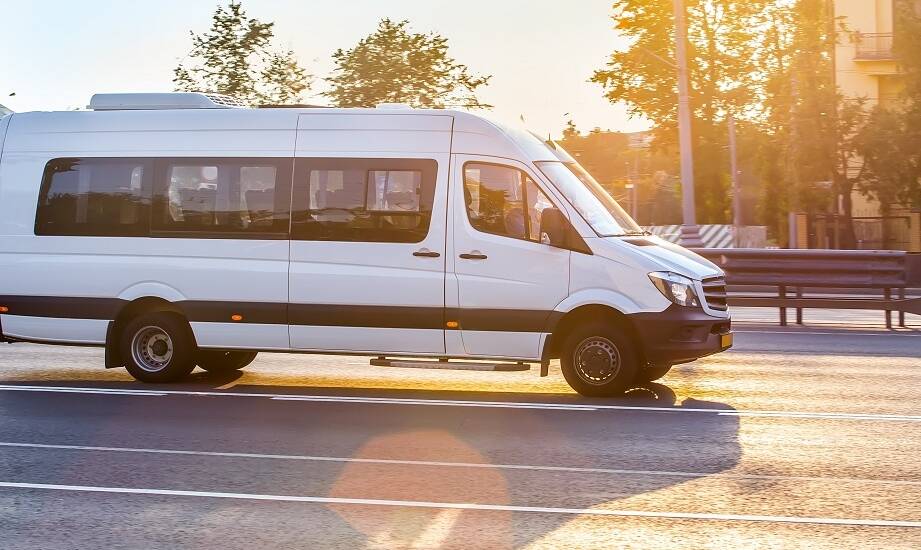 Jak nasze busy radzą sobie z przewozem osób starszych na trasie do Belgii?