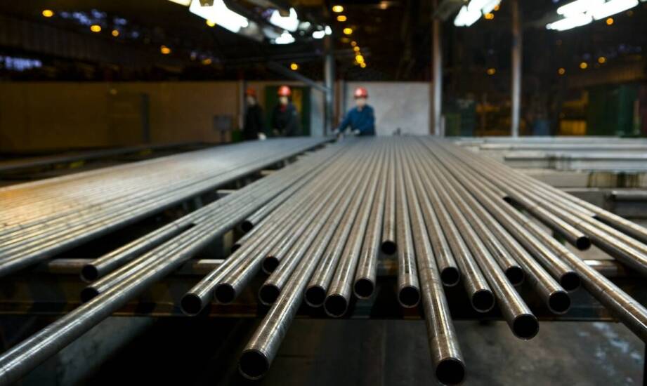 Rury bez szwu w kontekście norm bezpieczeństwa w budownictwie