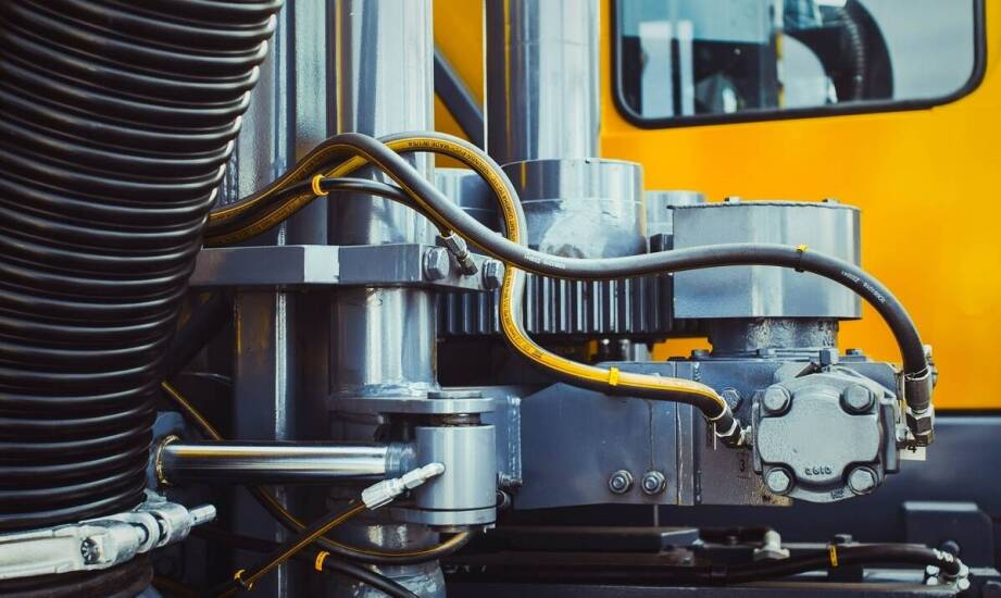 Elastyczność węży technicznych w przemyśle gazowym: jakie są ich zalety?