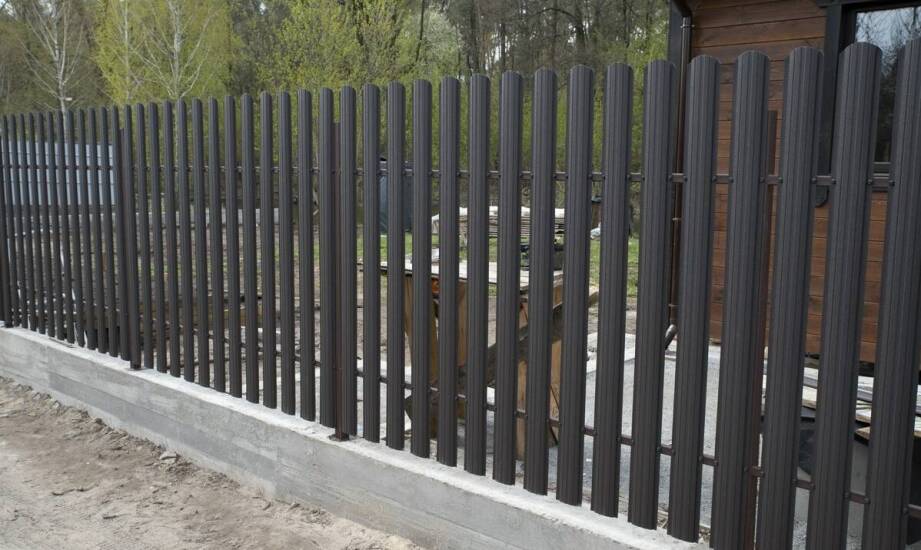 Estetyka i funkcjonalność paneli ogrodzeniowych półokrągłych – co warto wiedzieć?