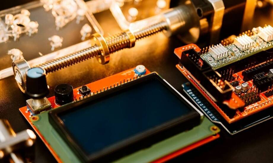 Nowoczesne technologie w produkcji prototypów: od projektu po realizację