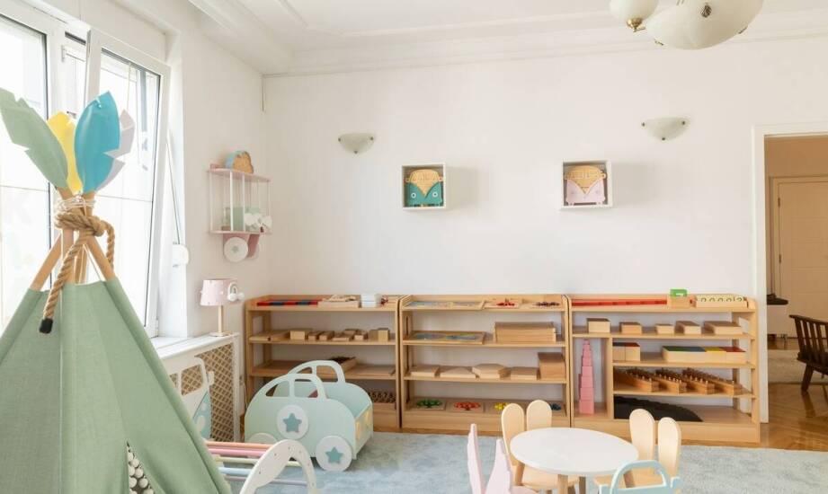 Kołyski z drewna a bezpieczeństwo dziecka – kluczowe aspekty