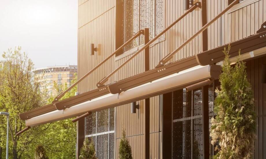 Innowacje technologiczne w markizach fasadowych – co nowego na rynku?
