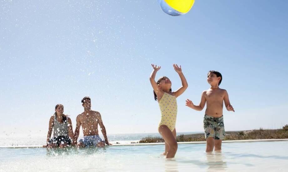 Odkryj zalety pobytu w nowo wybudowanym hotelu z basenem w Rewalu