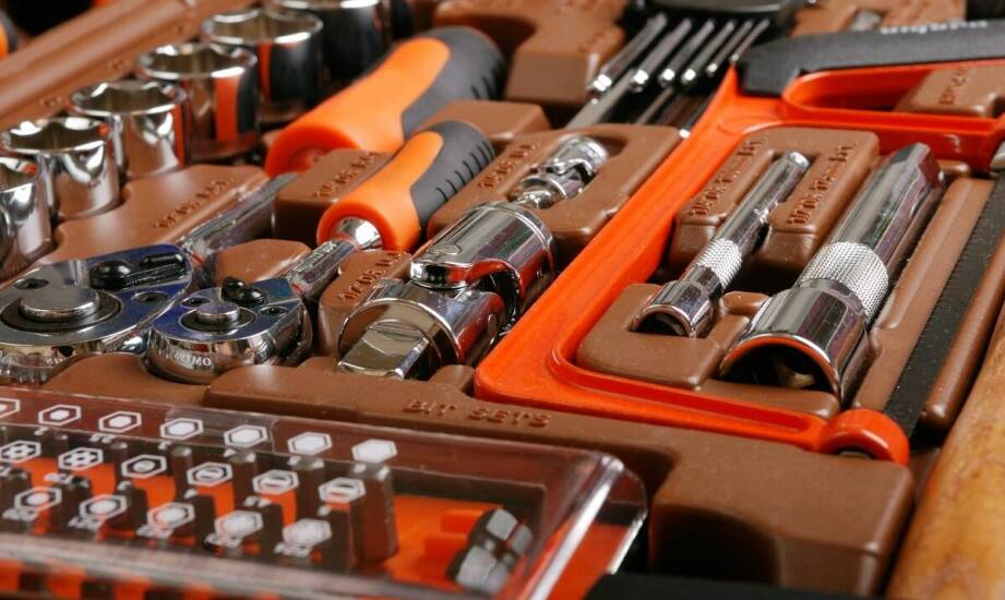 Klucz do nakrętek – jak wpływa na jakość i trwałość połączeń mechanicznych?