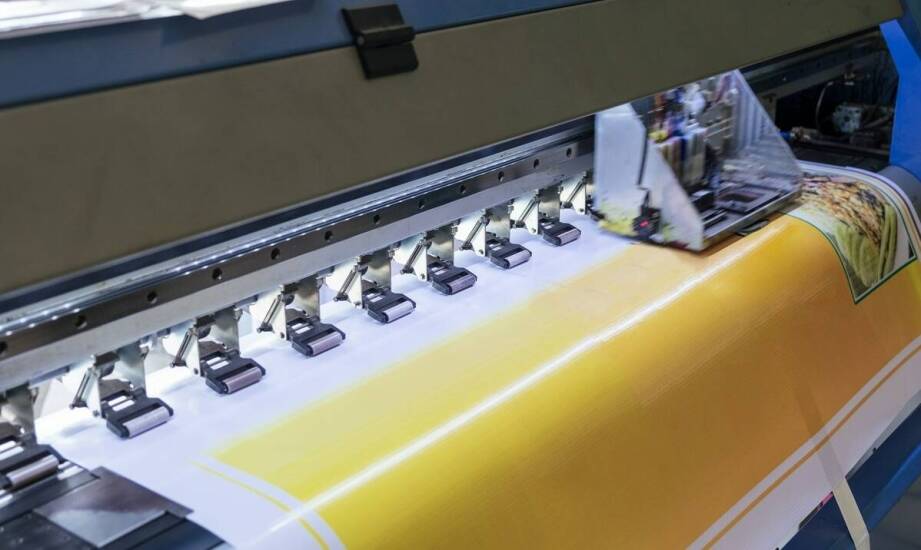 Technologia druku solventowego – idealne rozwiązanie dla reklamy zewnętrznej