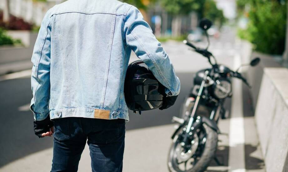 Jakie motocykle wybierać na długie trasy?