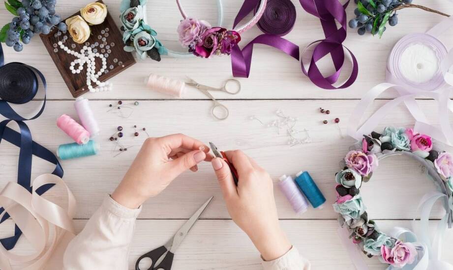 Jak nakrycia głowy mogą wspierać kobiety po radioterapii?