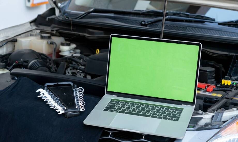 Testery diagnostyczne jako niezbędne wyposażenie nowoczesnego warsztatu