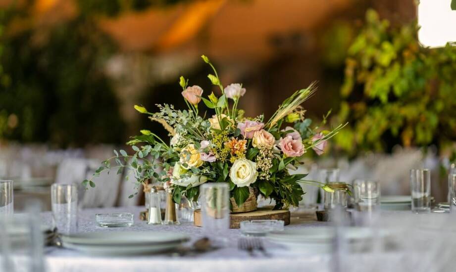 Inspiracje na personalizowane winietki na stołach komunijnych