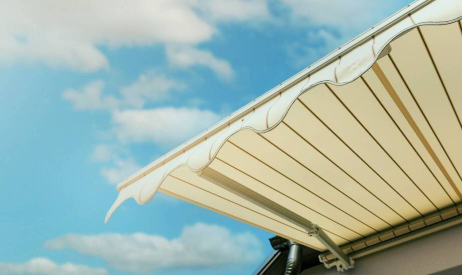 Jakie są zalety zastosowania nowoczesnych technologii w zadaszeniach balkonowych?