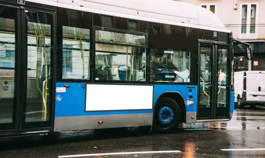 Zrównoważony rozwój w transporcie TIR: ekologia na trasie Polska-Niemcy