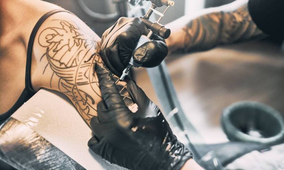 Jakie style tatuaży są najtrudniejsze do usunięcia?