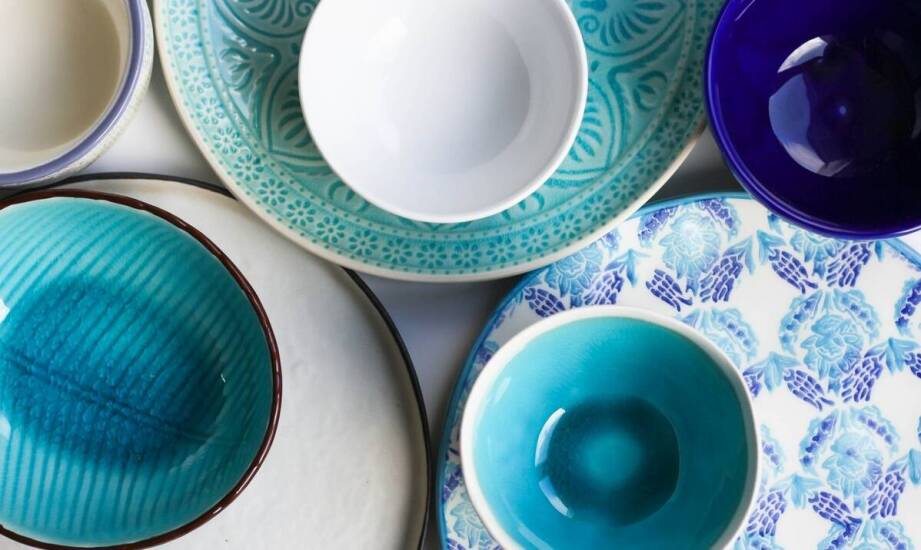 Wyjątkowe wzory i techniki tworzenia pater ceramicznych ręcznie robionych