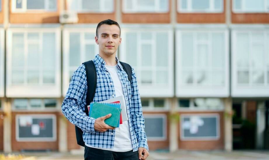 Jakie są możliwości kontynuowania nauki po liceum?