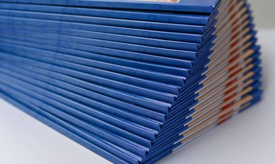 Personalizacja ulotek dzięki zaawansowanym technikom poligraficznym