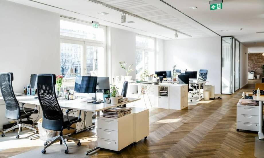 Przechowywanie deski do prasowania – jak zaoszczędzić miejsce?