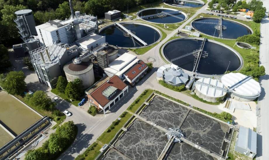 Jakie są najnowsze technologie wspierające małą retencję wody w oczyszczalniach?