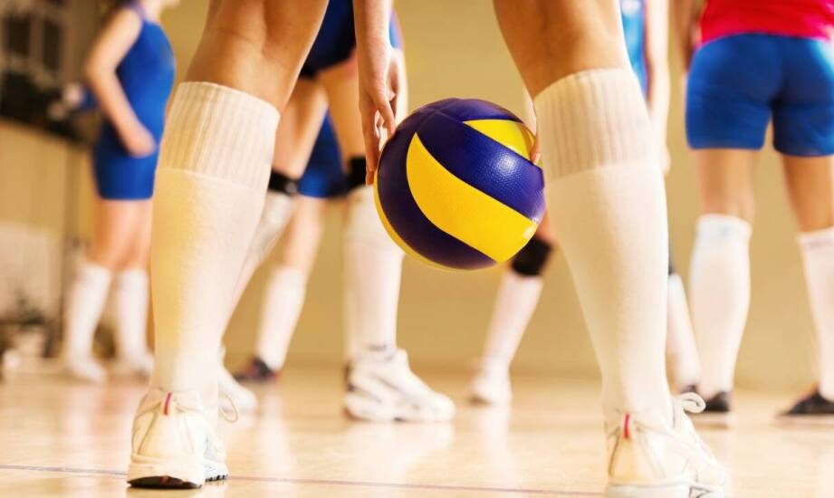 Jakie akcesoria do siatkówki poprawiają efektywność treningów?