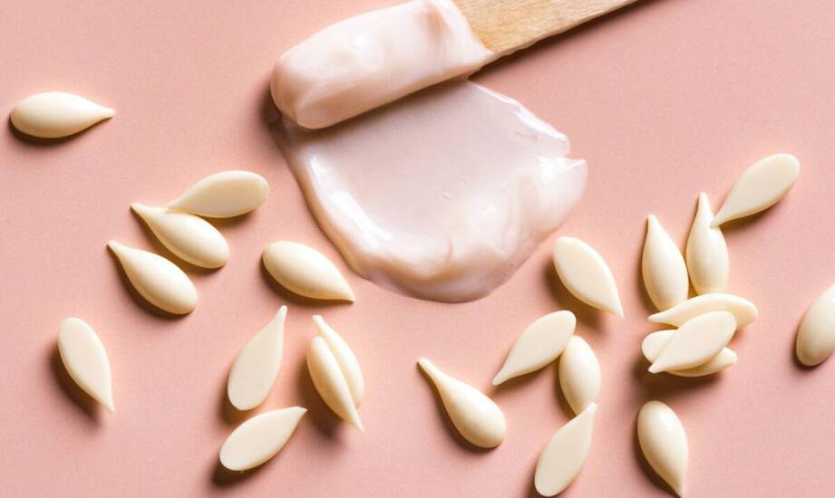 Składniki aktywne w Mitomo masce ze śluzem ślimaka i ich działanie na skórę