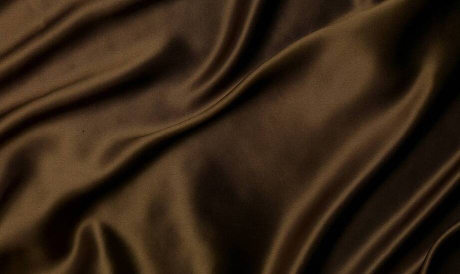 Jakie funkcje pełnią kieszenie w kamizelkach myśliwskich?