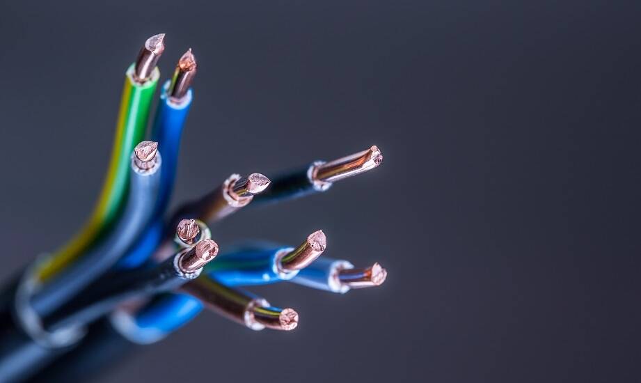 Wytrzymałość mechaniczna kabli nn – co oznacza dla ich trwałości?