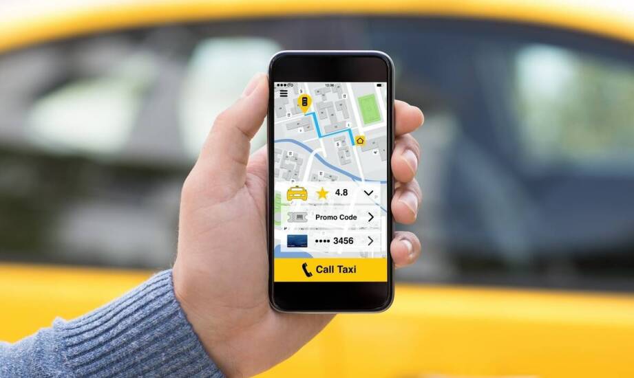 Jak rezerwacja telefoniczna upraszcza organizację transportu międzynarodowego?