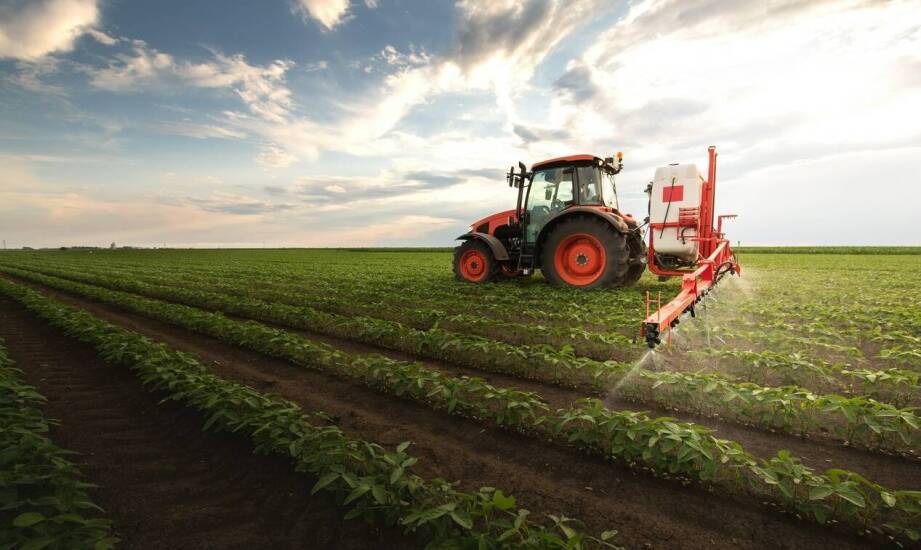 Innowacyjne funkcje systemów monitorowania w ciągnikach rolniczych