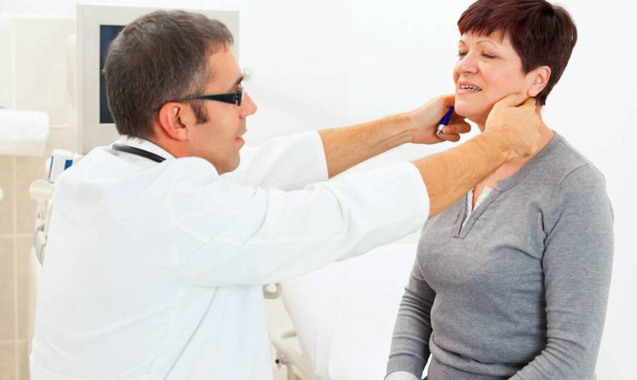 Jak przygotować się do wizyty u laryngologa w prywatnej klinice?