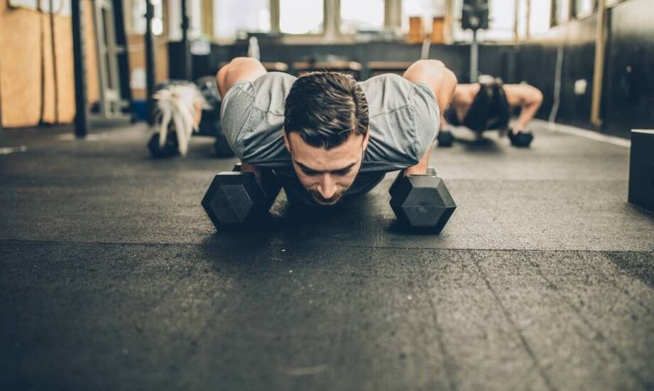 Jak zmodyfikować trening split dla osób zaawansowanych?