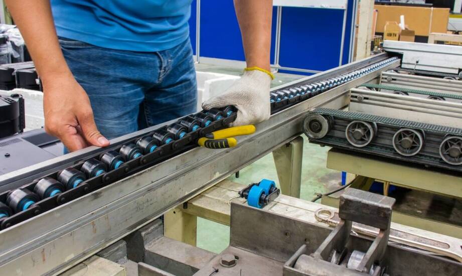 Wpływ materiałów użytych do produkcji wózków linowych na ich trwałość