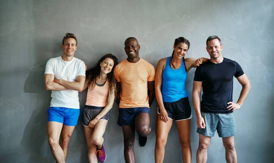 Treningi fitness a rozwój społeczności – jak nawiązywać kontakty w klubie?