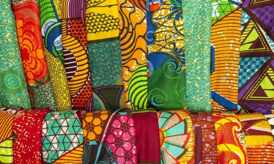 Jak pracownia sztandarów może pomóc w realizacji wizji klienta?