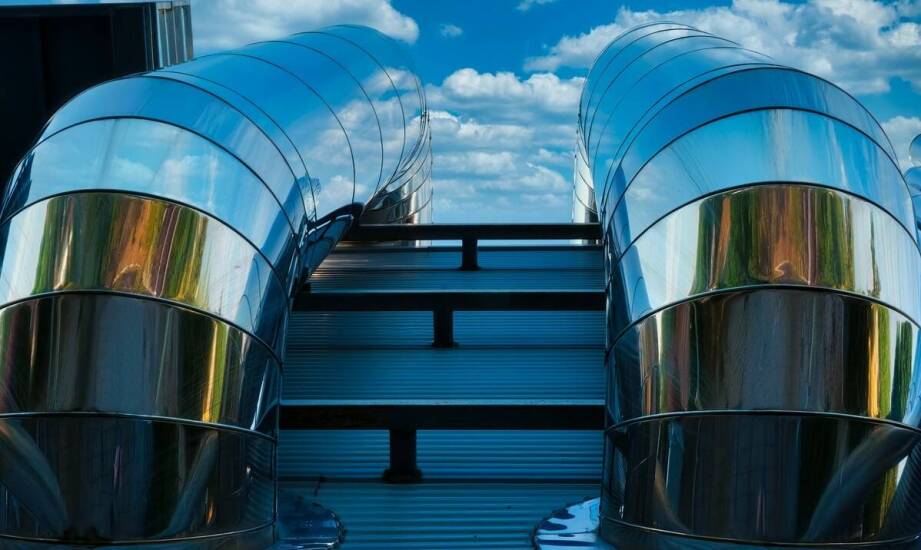 Różnorodność rozwiązań w zakresie redukcji rury kominowej