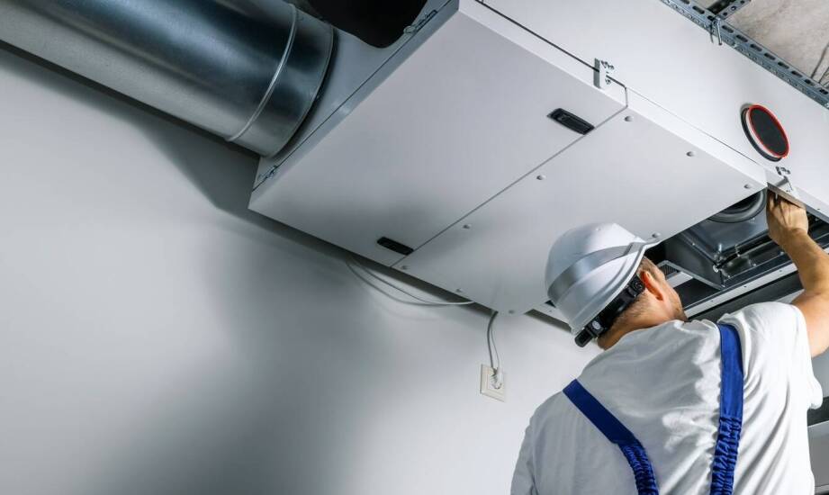 Oczyszczanie powietrza w domu – jak serwis klimatyzacji może pomóc?