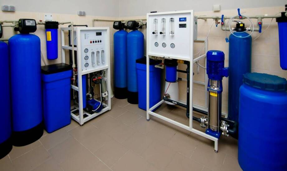 Jak stacje zmiękczania wody mogą przyczynić się do ochrony maszyn przemysłowych?