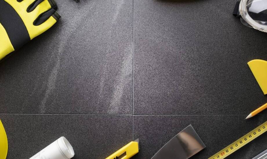 Porady dotyczące montażu parapetów kamiennych wewnętrznych przez profesjonalistów