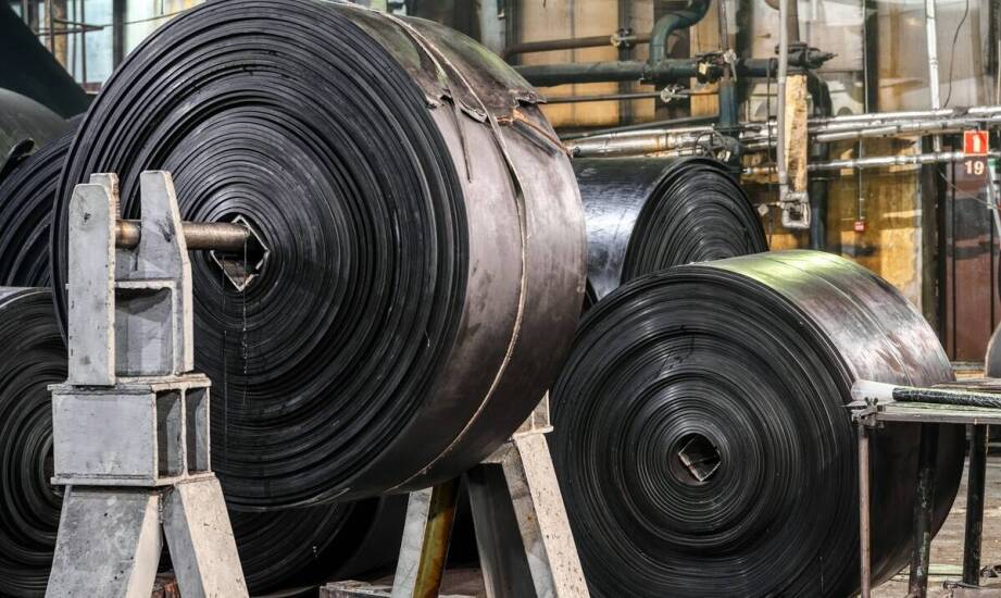 Jak profile gumowe wpływają na izolację akustyczną w przemyśle maszynowym?