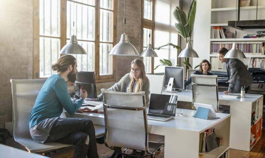 Jakie benefity oferuje swoim pracownikom?