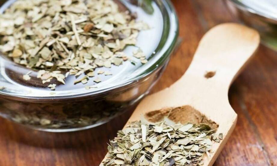 Probiotyki i ziołowe suplementy diety: jak wspólnie wpływają na układ trawienny?