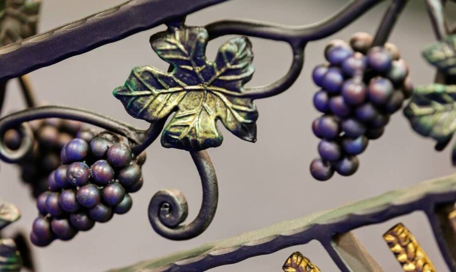 Zastosowanie malowania proszkowego w przemyśle ciężkim: trwałość i efektywność