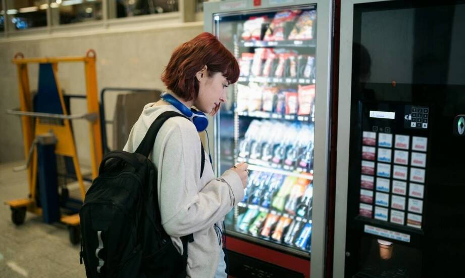 Automaty vendingowe a personalizacja oferty: jak dostosować produkty do klientów?