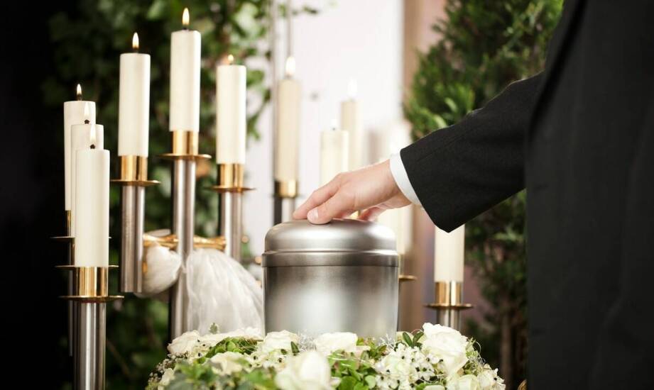 Jakie usługi oferuje dom pogrzebowy w zakresie kremacji?