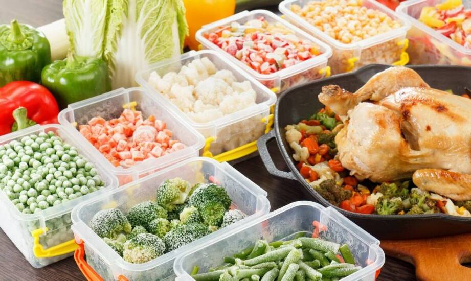 Elastyczne godziny dostaw w cateringu dietetycznym – jak to działa?