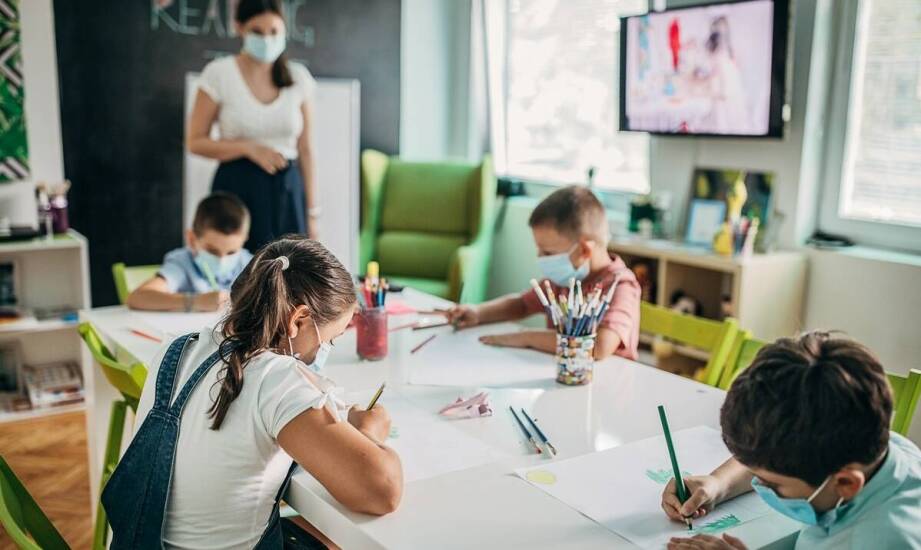 Tablice szkolne a bezpieczeństwo w przestrzeniach edukacyjnych