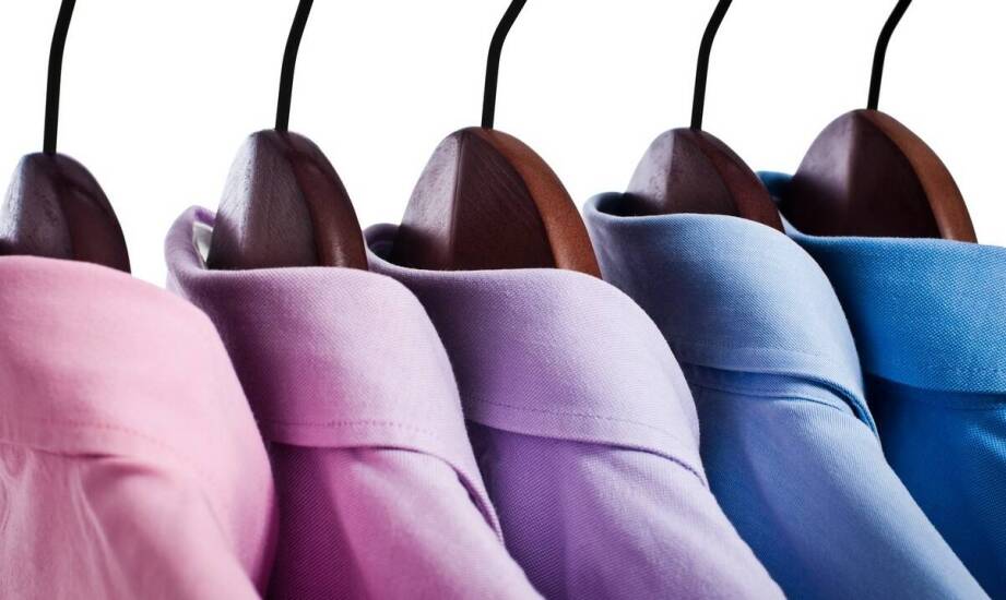 Jak wybrać idealną bluzkę Baldinini do pracy?