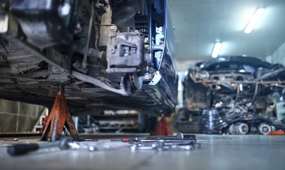 Wpływ działalności stacji demontażu pojazdów na lokalną gospodarkę