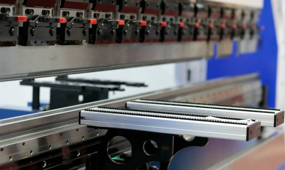 Jakie są najnowsze trendy w projektowaniu końcówek do węży hydraulicznych?