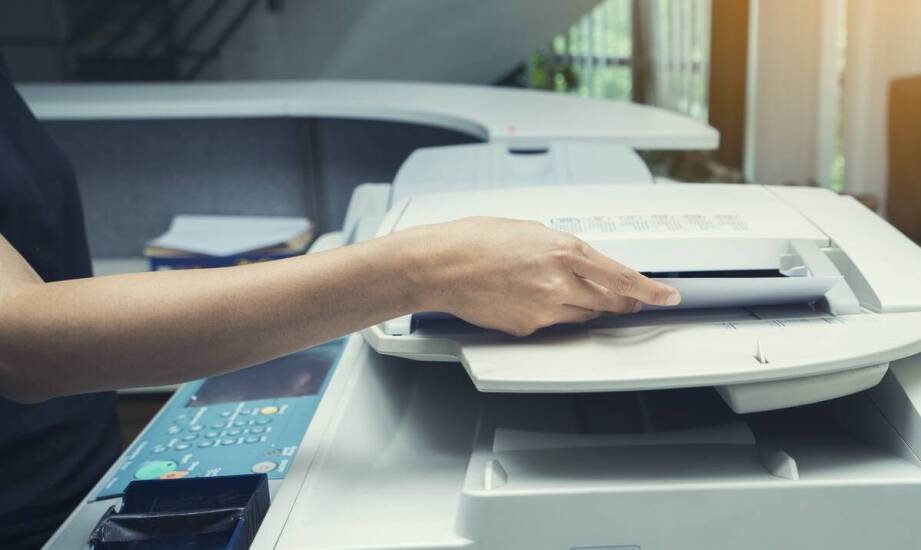 Jakie są najważniejsze zastosowania skanowania wielkoformatowego w branży archiwizacji?